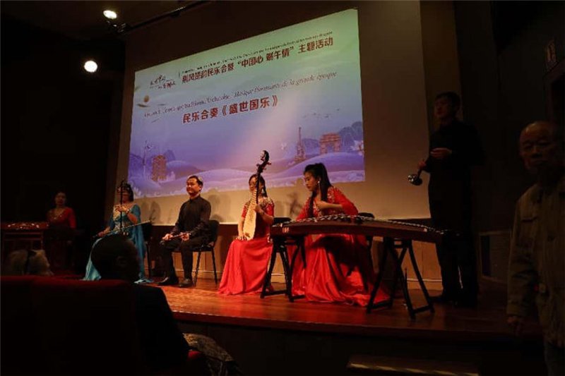 企业年会策划：打造年终精彩瞬间